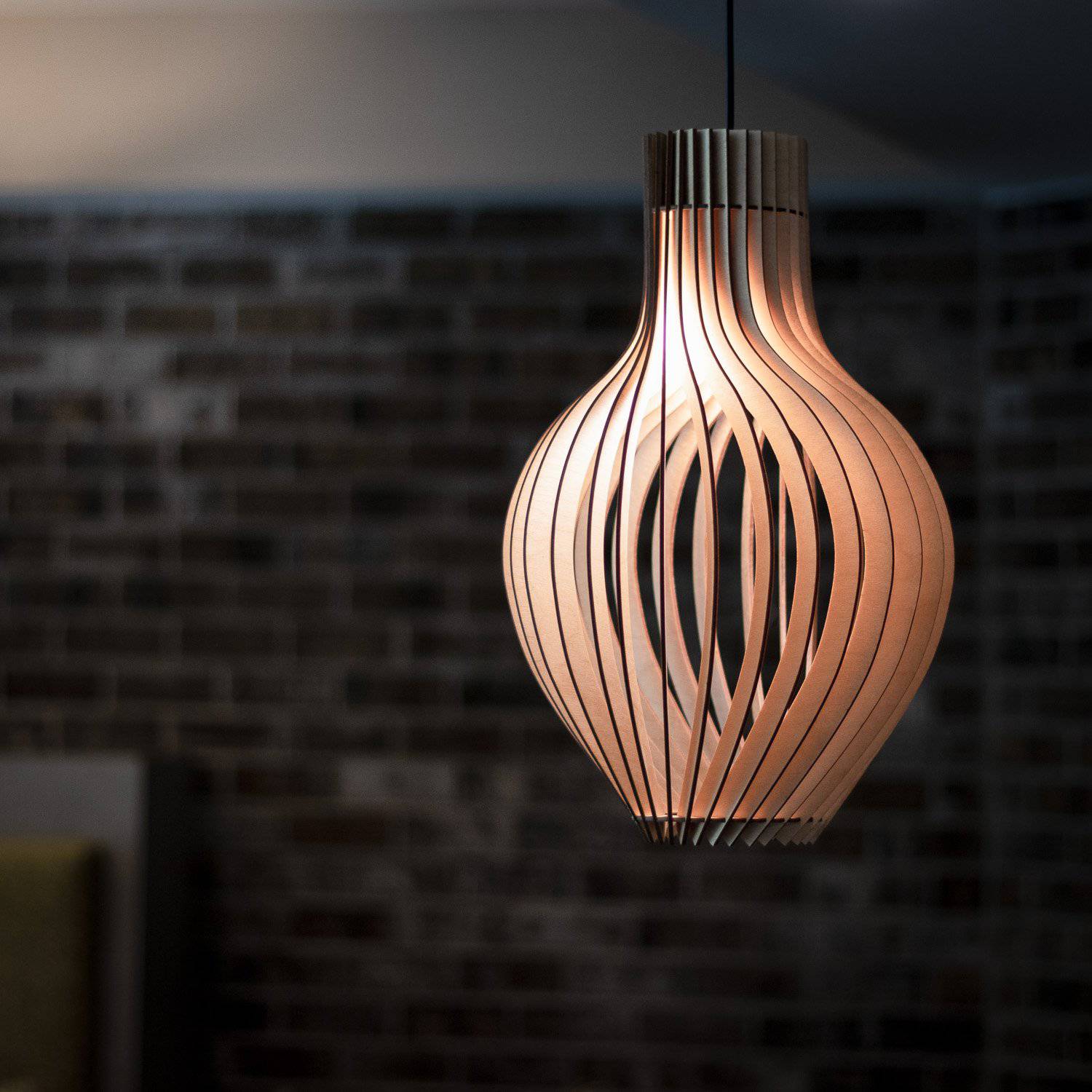 BLOOM - Knock On Wood